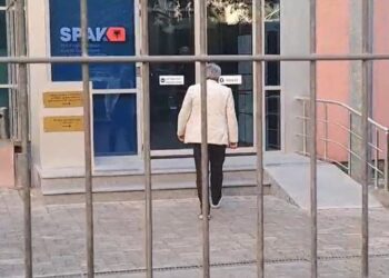 FOTO/ Kryebashkiaku i Shkodrës, Benet Beci paraqitet në SPAK