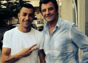 Stresi u vetëdorëzua në polici, reagon babai i tij: Ligjet e shtetit duhet…