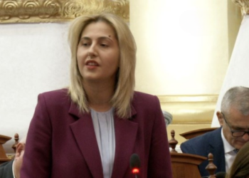 “Nuk do ju drejtohemi më kryetare”/ Zhupa-Spiropalit: Përjashtuat pa ligj deputetët e PD-së