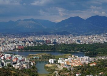 Tirana, qyteti i pestë më i shtrenjtë në Europë për të blerë një apartament