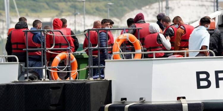 Pas vendimit të Gjykatës së Romës, largohen nga kampi i Gjadrit 7 emigrantët!