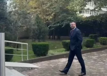 I pandehur për shkelje të barazisë në tendera/ Deputeti socialist paraqitet në SPAK!