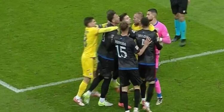 Skandal, Kosova braktis ndeshjen në Rumani pas incidenteve dhe thirrjeve anti-shqiptare