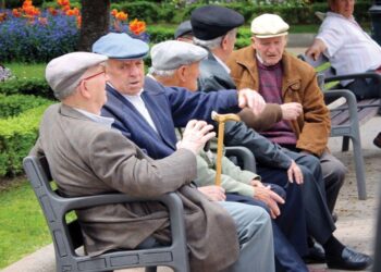 BONUSI i fundvitit për pensionistët, ja kur do të nisë shpërndarja e parave