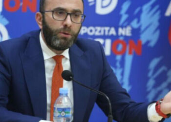 Gjykata rikthen deputetët e PD në Kuvend, Bardhi: Ata që na penguan me forca sigurie, do mbahen përgjegjës