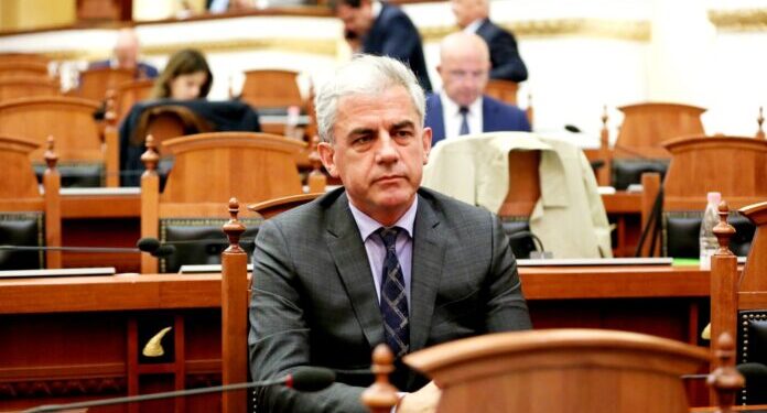 Ura pa këmbë në Kukës dhe qeveria Rama!