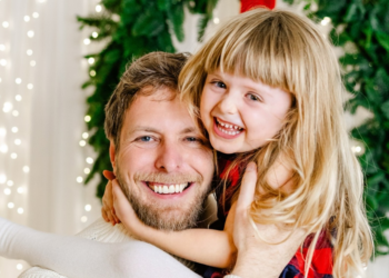 FOTO/ Princi Leka dhe Geraldina e vogël urojnë shqiptarët për festat