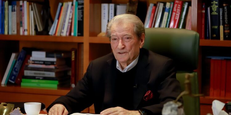 Rezoluta e tretë/ Berisha: Gjendjen në Shqipëri e përshkruajnë atë të një diktature, të krahasueshme me Tunizinë dhe Bjellorusinë