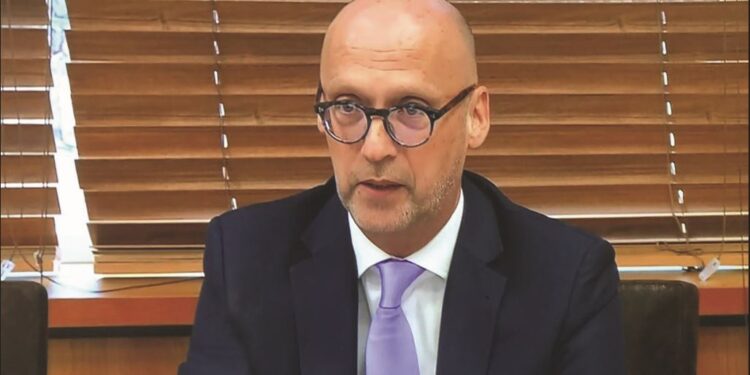 Martin Henze: Shqipëria në udhëkryq, gjyqësori dhe policia po përdoren si armë ndaj opozitës dhe kundërshtarëve politik