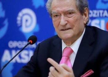 Berisha: Taulant Balla shkoi e liroi terroristët që i vënë tritolin Lulzim Kullës, dhe prokurori i ngarkuar për këtë Vat Stafa sot është anëtar i KLP-së