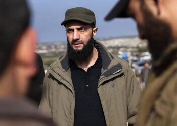 PROFIL/ Kush është al-Jolani, lideri i rebelëve sirianë që “përmbysën” me armë qeverinë e Bashar al-Asad