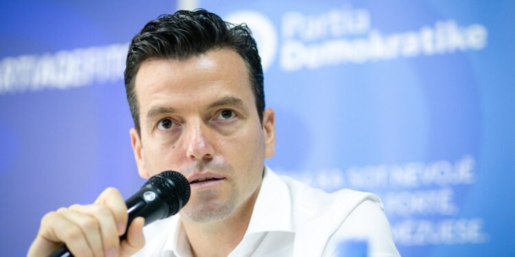 Shehaj i përgjigjet Ballukut: Lëri broçkullat, hajde në Kuvend