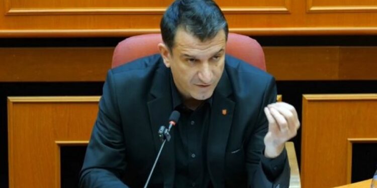 Dëshmoi 5 orë në SPAK, Veliaj: Jam denoncuar në mënyrë anonime nga një qytetar që nuk ekziston! Është një kurth