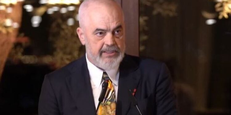 Veliaj nën hetim nga SPAK, Rama reagon për herë të parë