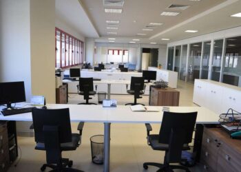 Viti i ri/Qeveria merr vendim për datën 3 janar. Administrata do të…