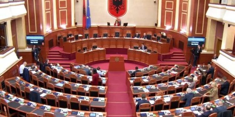 Pakti PS-PD/ KQZ jep detaje sesa të mbyllura janë listat: 46 deputetët e parë nga çdo parti caktohen nga kryetari