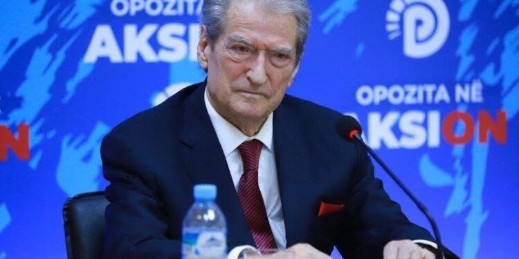 GJKO-ja “rrëzon” SPAK-un: Detyrim paraqitje për Berishën
