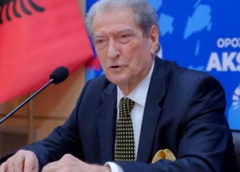 Shpërndarja e re e të ardhurave/ Berisha: Me votën e shqiptarëve me 11 maj firmosim një kontratë të re me çdo qytetar