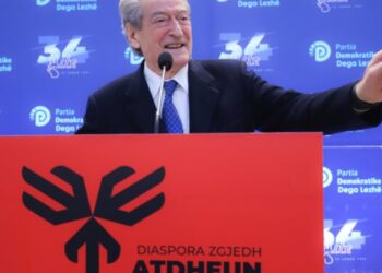 34 vjetori i themelimit të PD/ Berisha nga Lezha: Donin të na linin si Kuba në brigjet e Adriatikut, por nuk mendonin kështu studentët dhe demokratët