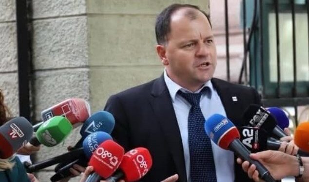 “Nuk ka kohë”/ Maliqi thirrje opozitës: Firmosni koalicionet dhe shpallni urgjent kandidatët