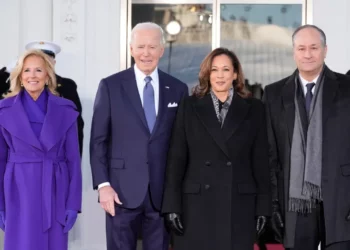 FOTO/ Betimi si President, Biden pret Trump në Shtëpinë e Bardhë