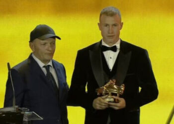 Ceremonia/ Bekim Balaj fiton “Këpucën e Artë”