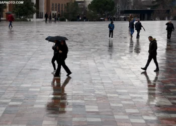 Vranësira dhe reshje shiu, parashikimi i motit për sot