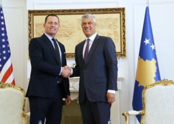 ‘Thaçi duhet të festonte sot në Prishtinë’/ Grenell uron Pavarësinë e Kosovës: Europa dhe qeveria kanë dështuar