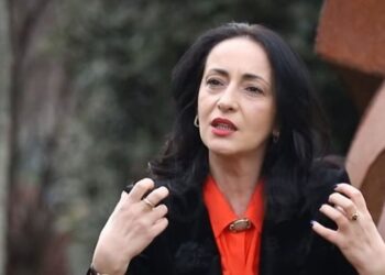 “Bëjnë si këngëtare, por shesin veten”, deklarata e fortë e Zhakut: Të legalizohet prostitucioni! Është biznes që ecën…