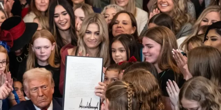 Ndalohen transgjinorët të marrin pjesë në sportet e femrave