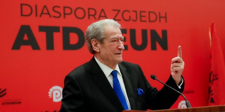 Berisha kërkon votën e emigrantëve në Itali: Patriot do të thotë të kthehesh kundër qeverisë kur ajo shkelmon interesat e Kombit