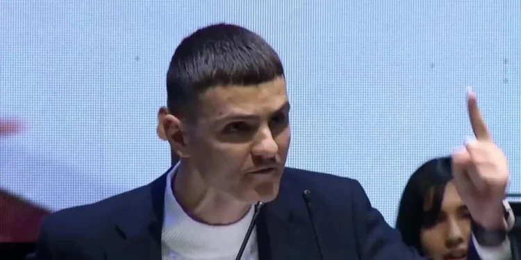 PD e çon në SPAK, Dasho Veizaj: Kujdes kur më quani petal! E vërteta që nga Lushnja votova në Himarë