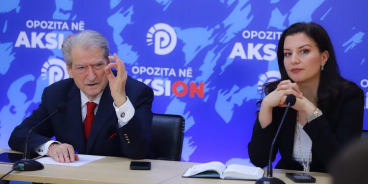 Berisha: Çdo kandidat, çdo aktivist i PD të merret me shpjegimin e programit ekonomik tonin. Nuk do merremi me zhapinjtë e kundërshtarit