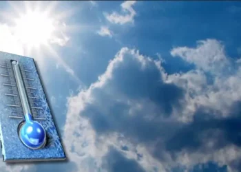 Vranësira të dendura në të gjithë vendin, sa pritet të shkojnë sot temperaturat