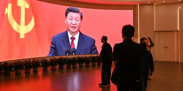 Kina i përgjigjet ashpër SHBA-së: Jemi gati për çdo lloj lufte