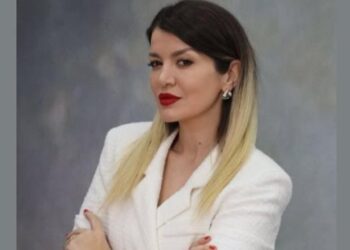 Jep dorëheqjen kryetarja e Gruas në Partinë e Lirisë, Esmeralda Demiraj: Do kërkoj mundësi të tjera, aty ku respektohem e vlerësohem!