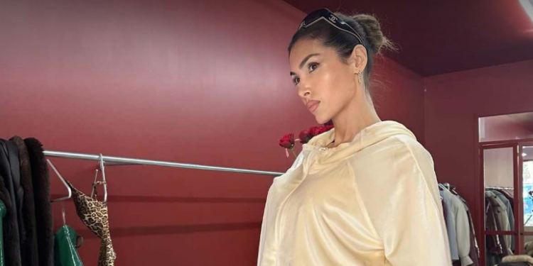 E njohim si këngëtare, po ja çka është me profesion Nora Istrefi