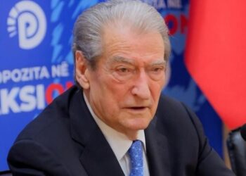 “Tragjedi e tmerrshme”, Berisha për ngjarjen në Koçan: Lutemi për shërim të shpejtë të të plagosurve!