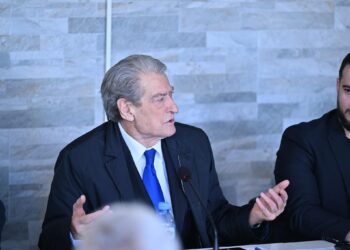 Berisha: Projekti i Shqipërisë Madhështore fillon te pensionistët! Ne do i shpërndajmë krejt ndryshe të ardhurat