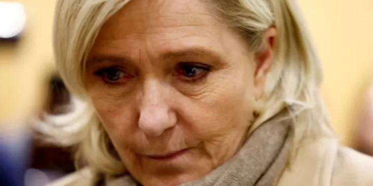 Përvetësuan fonde të BE, Marine Le Pen dhe tetë eurodeputetët shpallen fajtorë