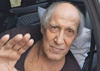 Si duket në këtë foto të bërë para disa ditësh Adriano Celentano