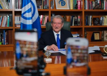 Berisha: Shqipëria Madhështore ka kusht kryesor krijimin e një klime miqësore për zbarkimin e kompanive të mëdha dhe serioze