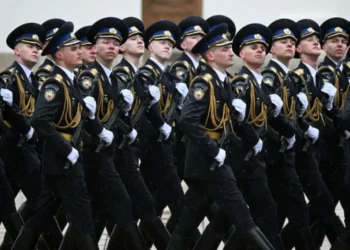 Rusia nis fushatën e rekrutimit pranveror