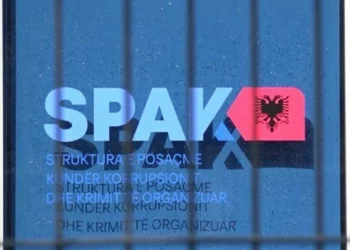 Skandal në SPAK, merren dosjet nga kompjuterat e tre prokurorëve! Dy të arrestuar