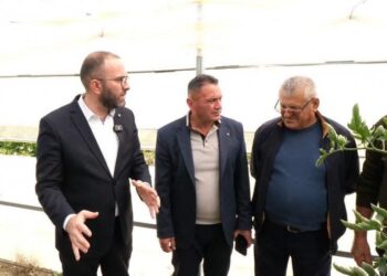 ‘Na mori m’qaf Open Ballkan!’/ Bardhi me fermerët e Roskovecit: Prioriteti ynë bujqësia