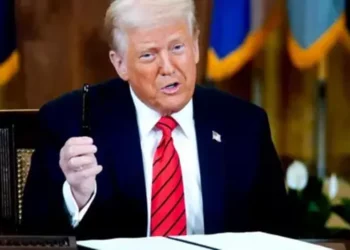 Donald Trump synon të dëbojë 1 milion emigrantë nga SHBA