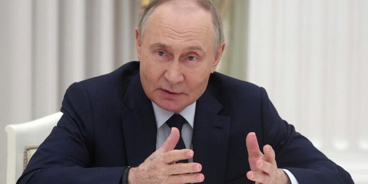 Putin deklaron 30 orë armëpushim në Ukrainë, për Pashkë!