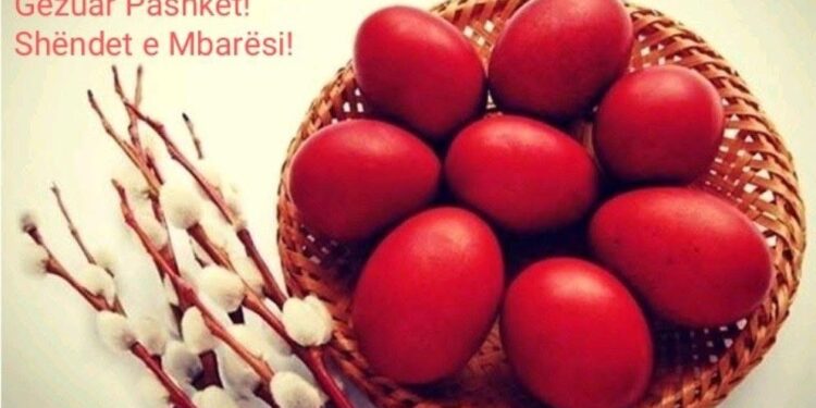 Kremtohet “Ringjallja e Krishtit”, kreu legalist Shpetim Axhami uron besimtarët katolikë dhe ortodoksë