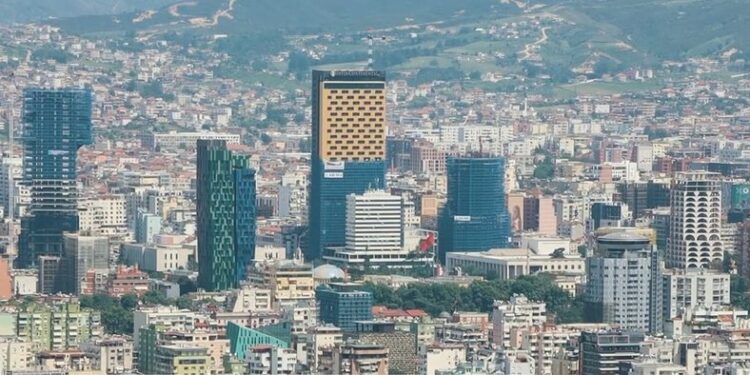 Shpallen 1.700 vende të lira pune në një muaj, ja sektorët