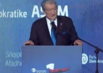 “Ne me strategun LaCivita, ai me Vullnet Sinajn”, Berisha thirrje nga Selaniku: Më 11 maj të shpëtojmë Shqipërinë!